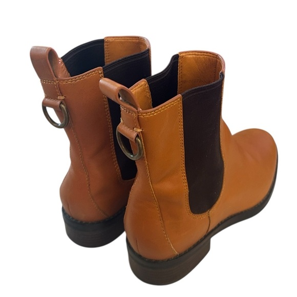 Cole Haan Evan Chelsea Boots - Comfortable & Stylish - Size 5 1/2 B - Picture 5 of 15